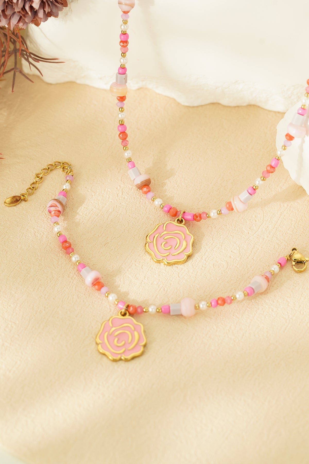 beaded rose necklace - pink &