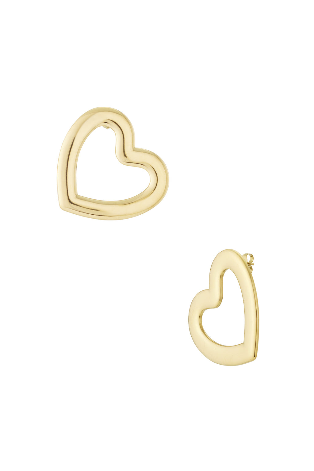 Must-have heart earrings